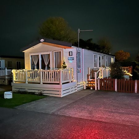 Villa Hares Haven Pet Friendly Sleeps 6 à Kingston upon Hull Extérieur photo